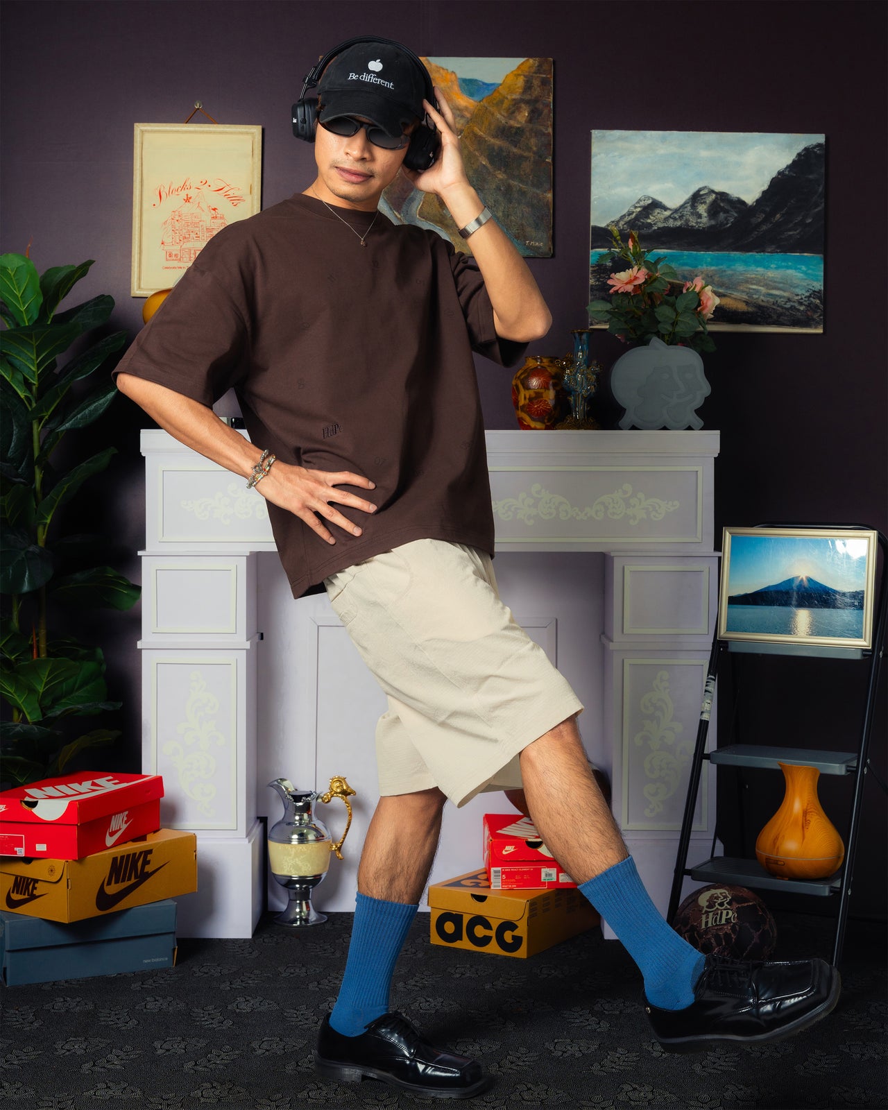 UNIVERSAL SHORTS BEIGE