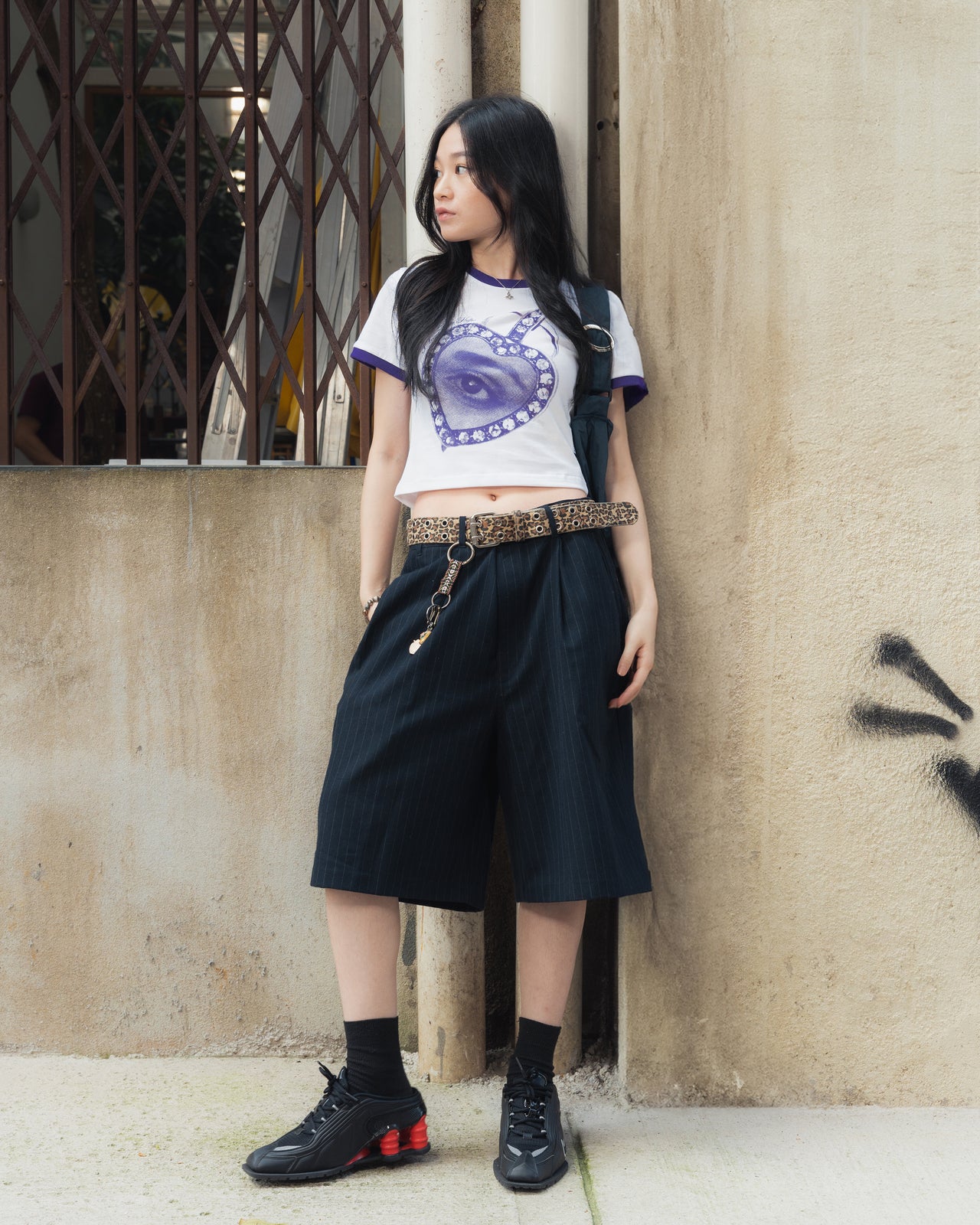 LOVE HATE BABY TEE WHITE/PURPLE