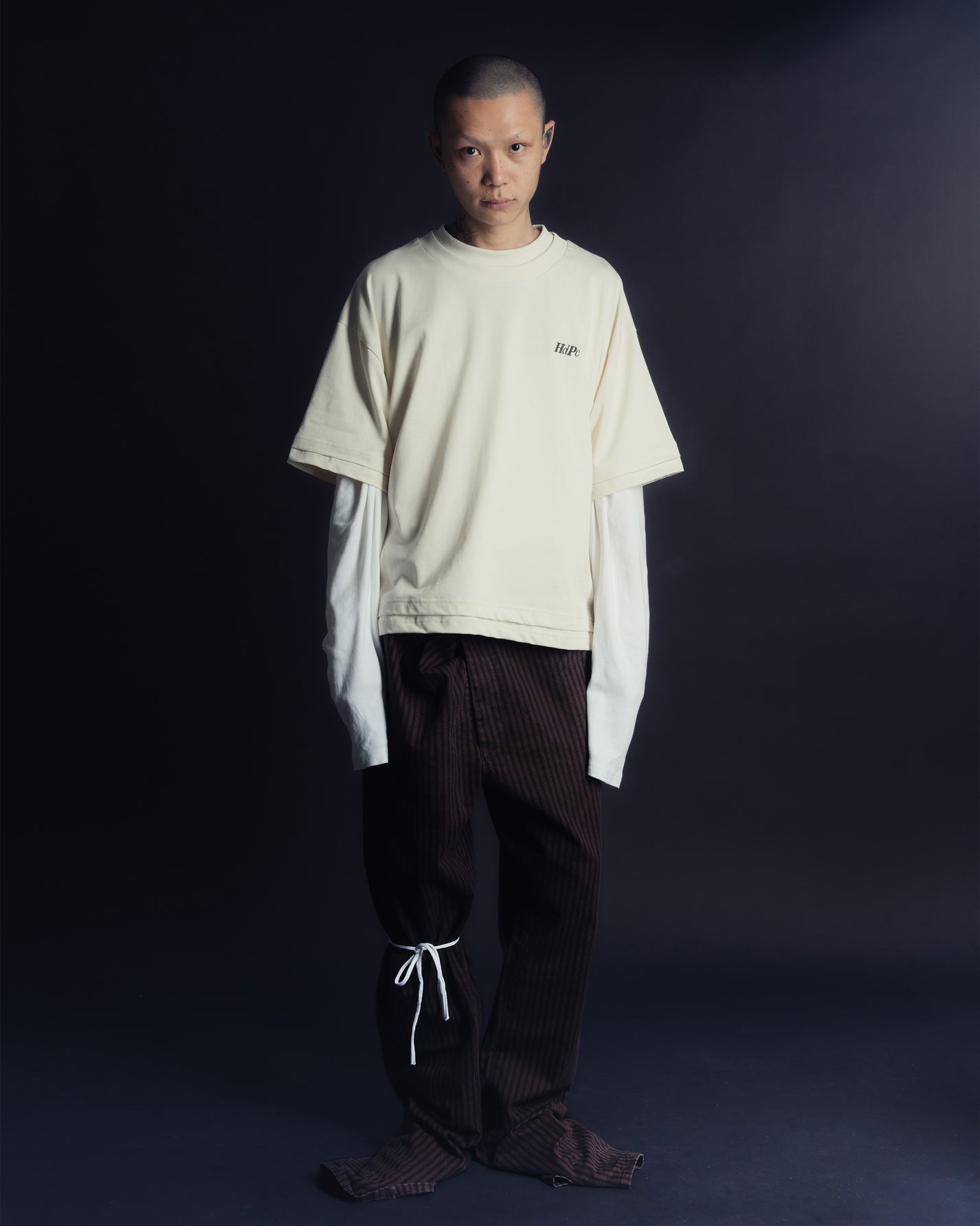 ERDAY DOUBLE LAYERED BOXY TEE CREME