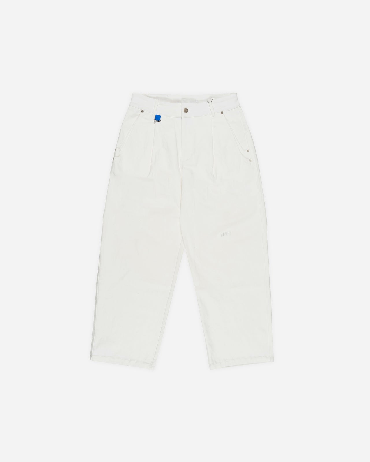 LESS FANCY PLEATED PANTS CREME WHITE