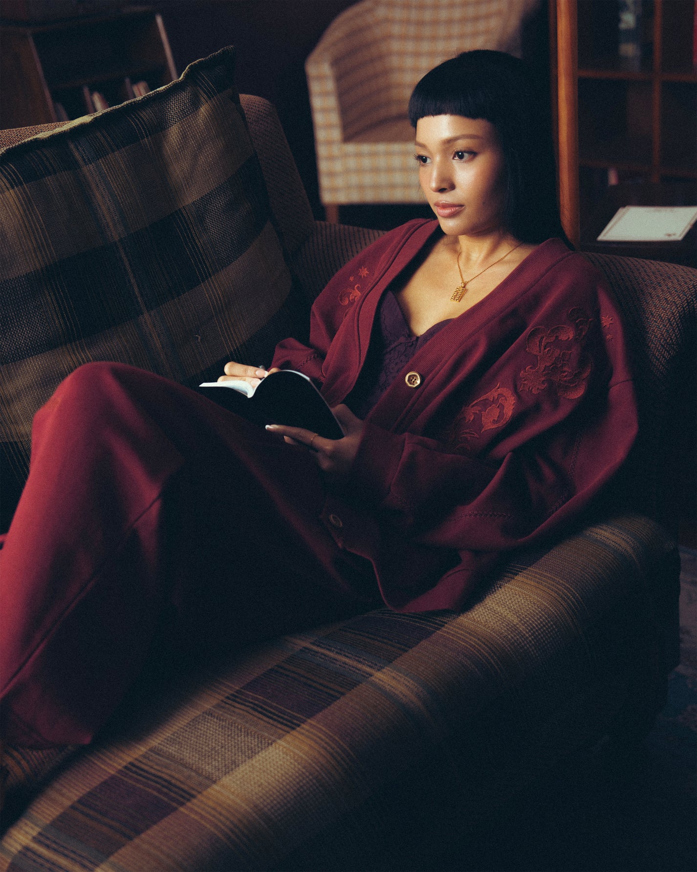 MONUMENT CARDIGAN BURGUNDY